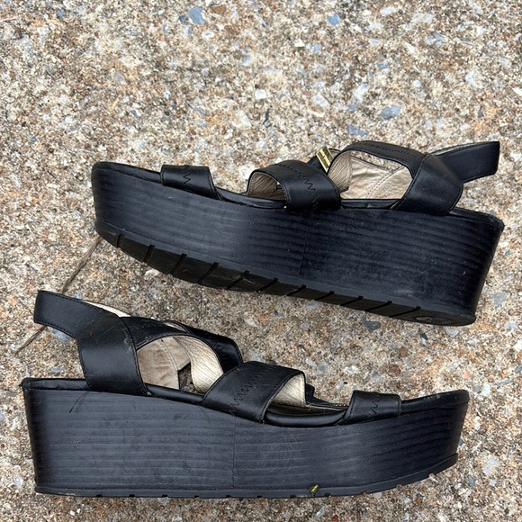 Michael Kors wedge heel sandals - Picture 2 of 6